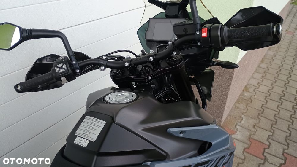 KTM Adventure 890 - 24