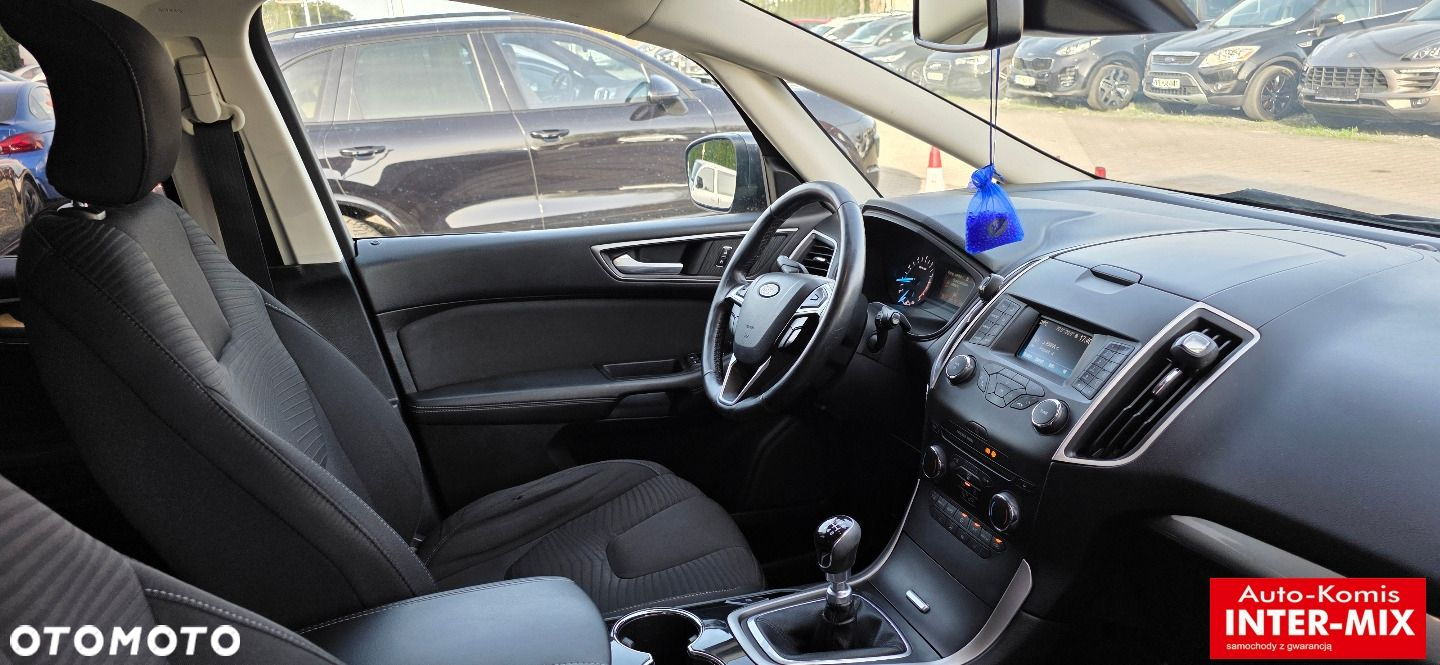 Ford S-Max - 19