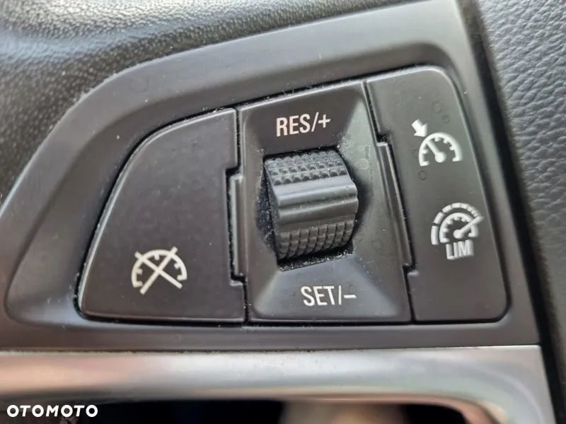 Opel Astra 1.6 CDTI DPF ecoFLEX Sports TourerStart/Stop Exklusiv - 17