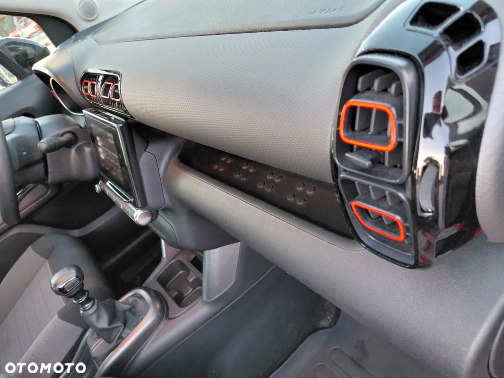 Citroën C3 Aircross 1.2 PureTech Shine S&S - 19
