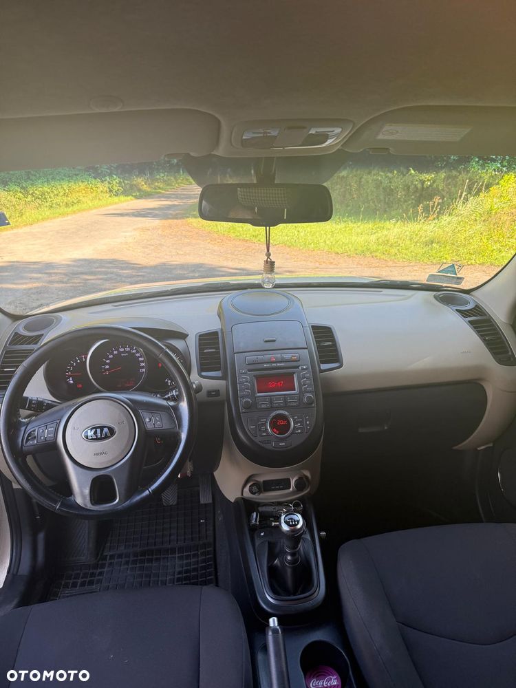 Kia Soul 1.6 CRDi L EU5 - 10