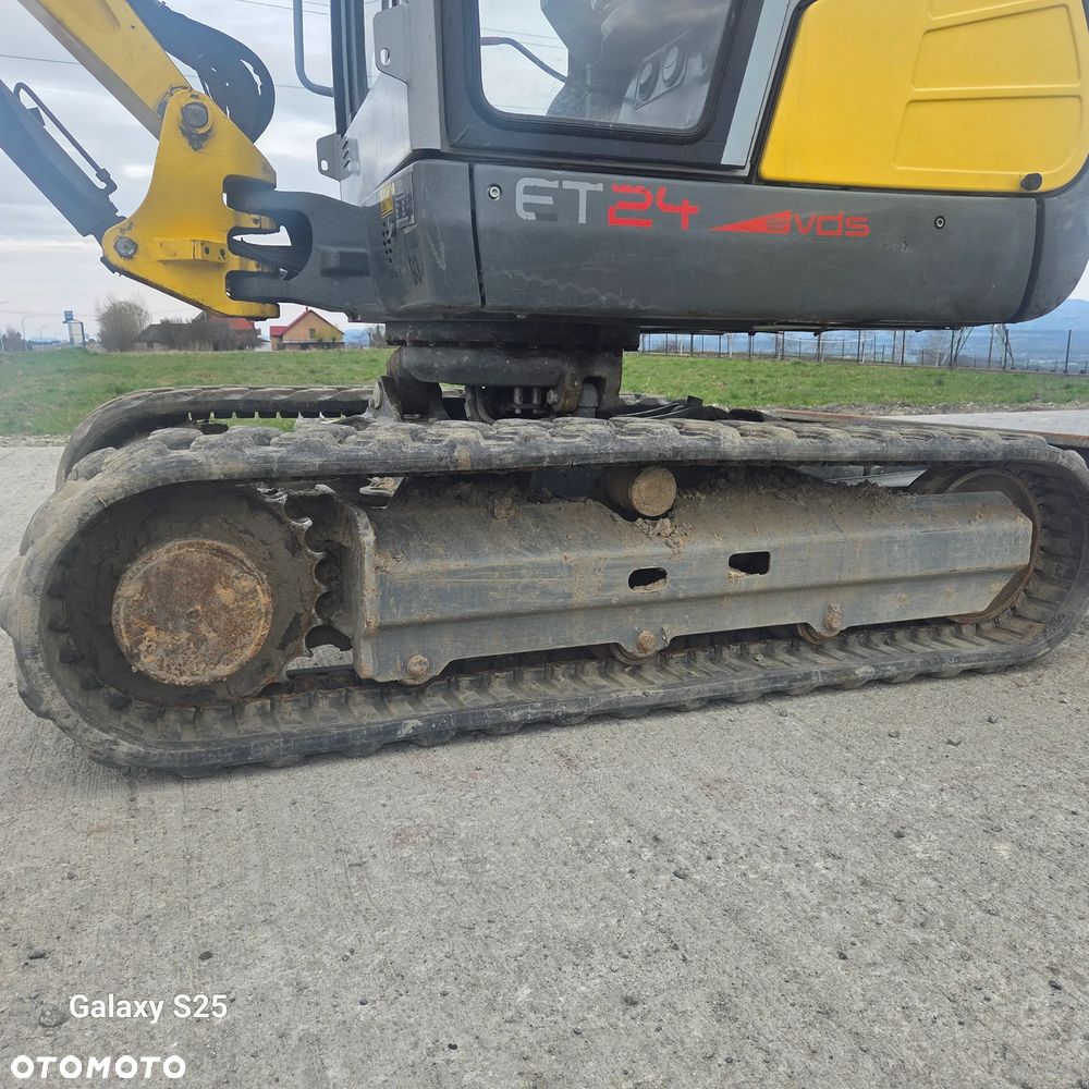 Wacker Neuson ET24 - 13