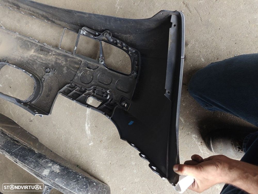 Parachoques Frente / Para Choques Frontal Nu Bmw 5 (E60)  51117178068 - 9