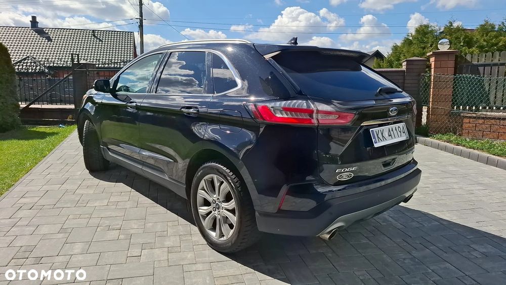 Ford Edge - 10