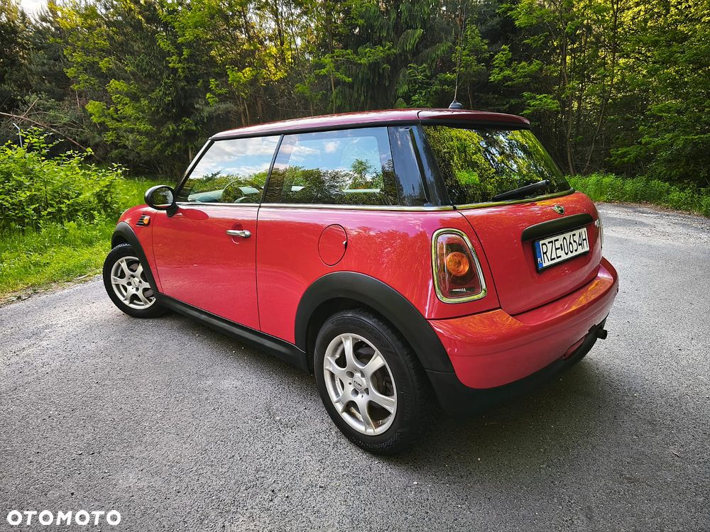 MINI ONE Standard - 5