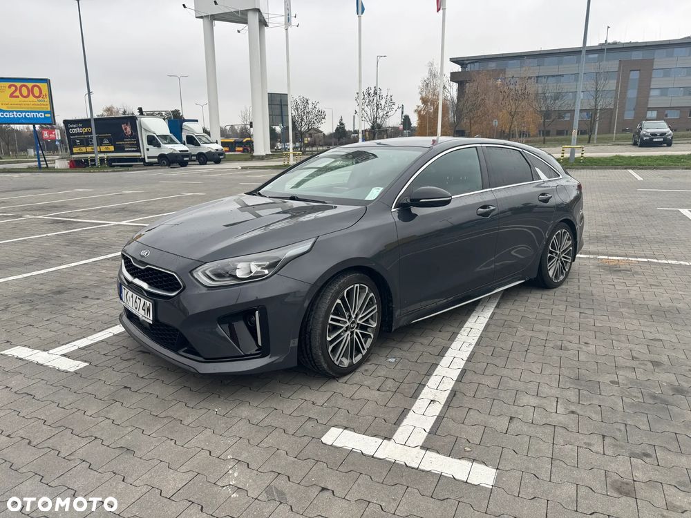 Kia ProCeed - 2