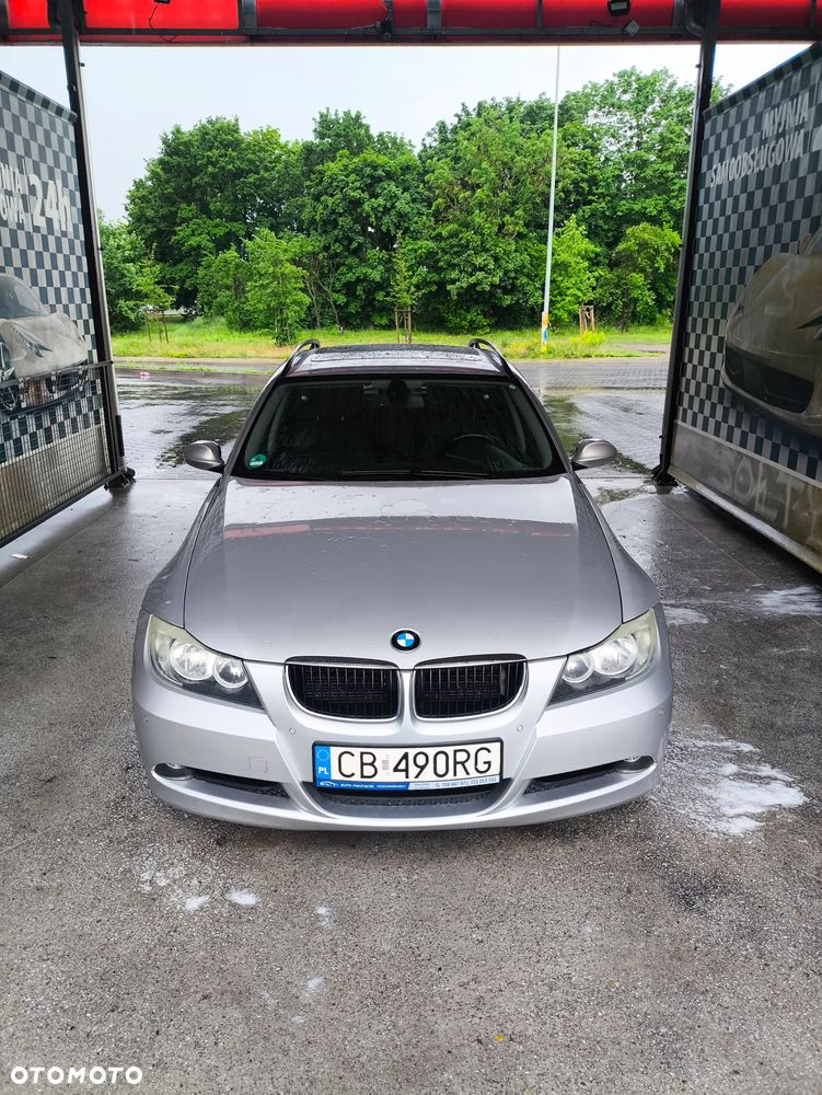 BMW Seria 3 - 1