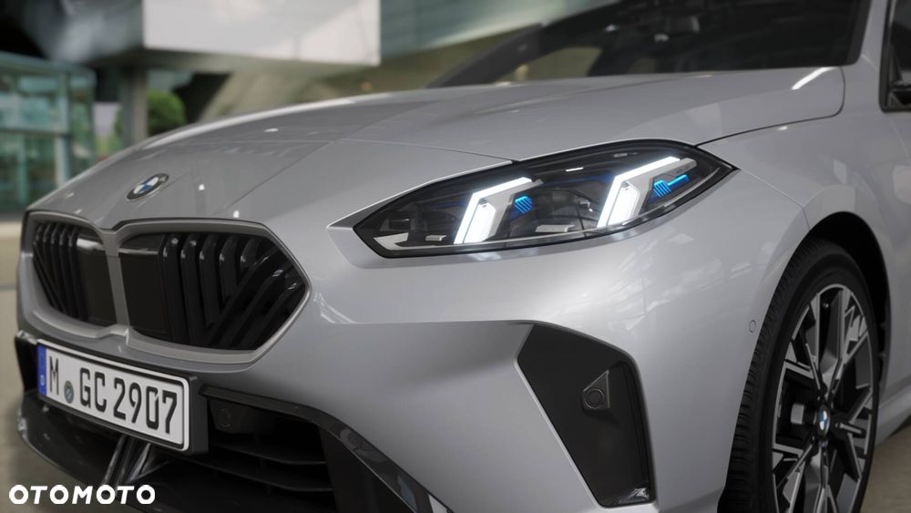 BMW Seria 1 120 mHEV - 4