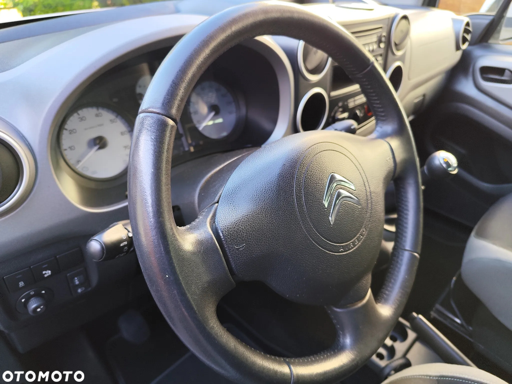 Citroën Berlingo Multispace VTi 95 SELECTION - 18