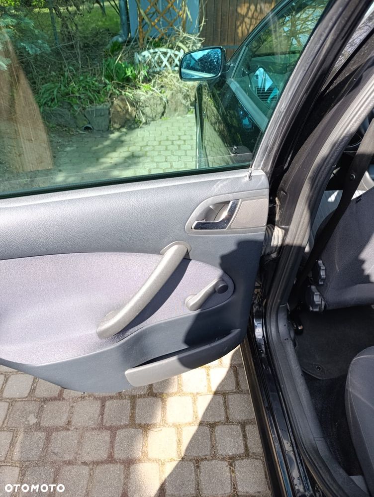 Skoda Octavia 1.6 Classic - 13