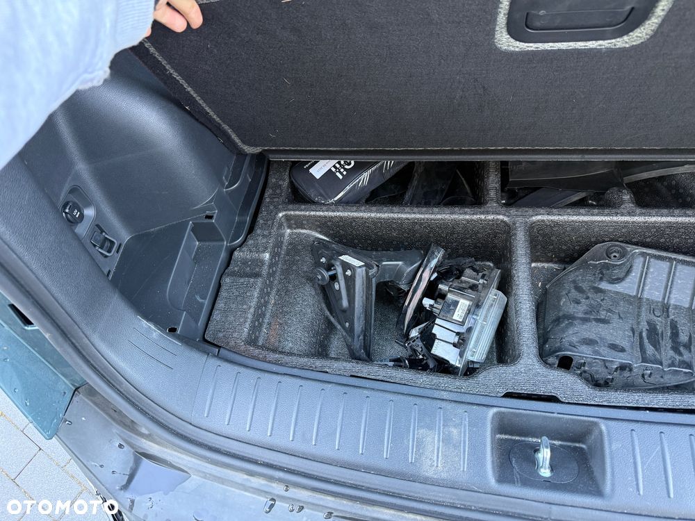 Kia Sportage 1.6 T-GDI 2WD Spirit - 12