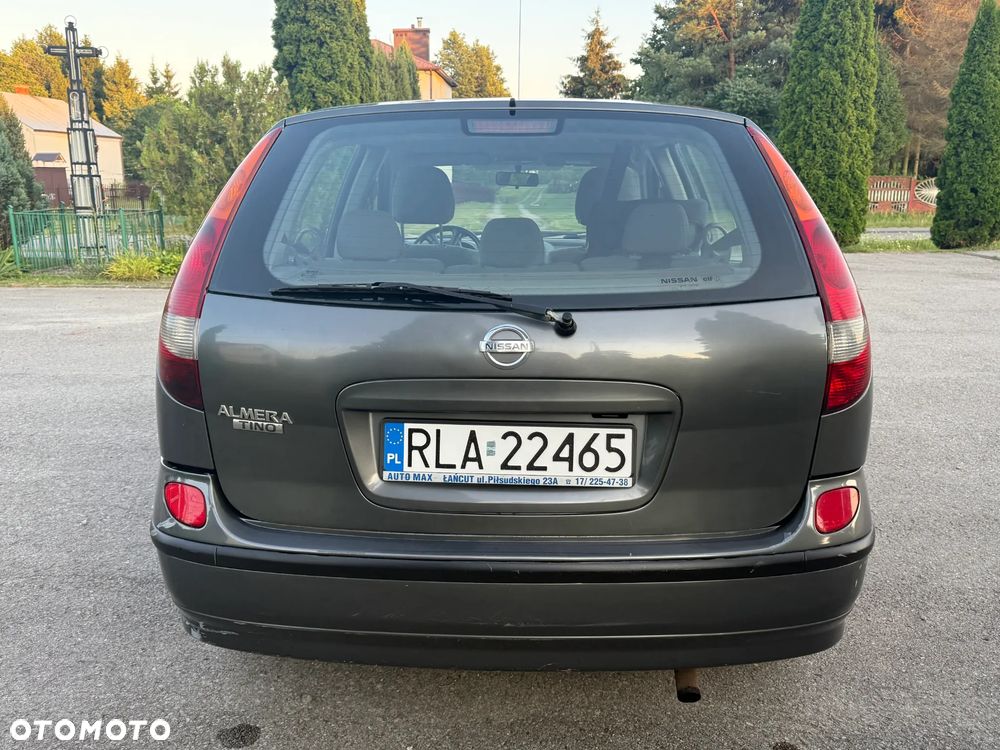 Nissan Almera Tino dCi visia - 11