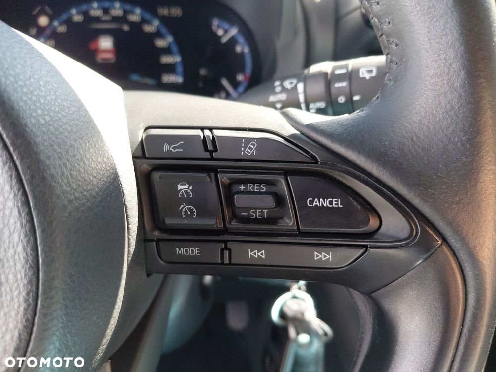 Toyota Yaris Cross Hybrid 1.5 Comfort - 23