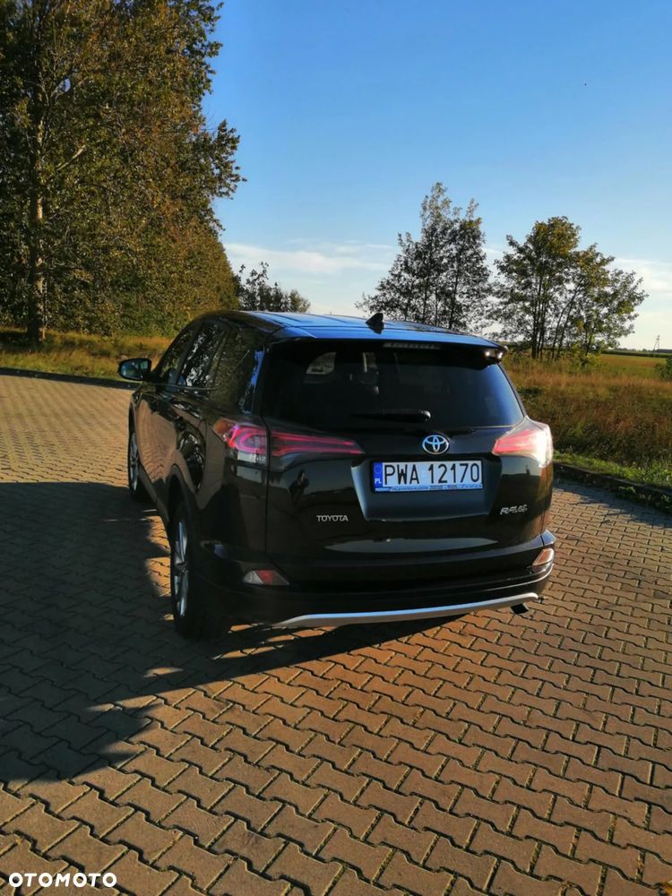 Toyota RAV4 2.0 D-4D Premium 4x2 - 6