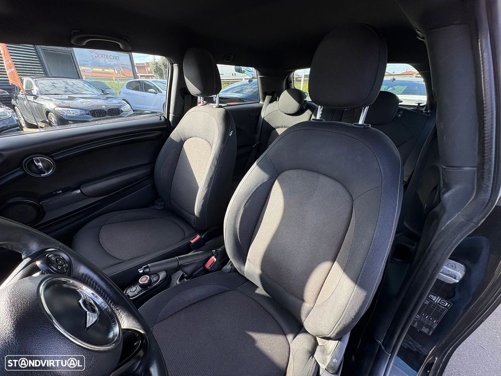 MINI 3 Portas One D - 9