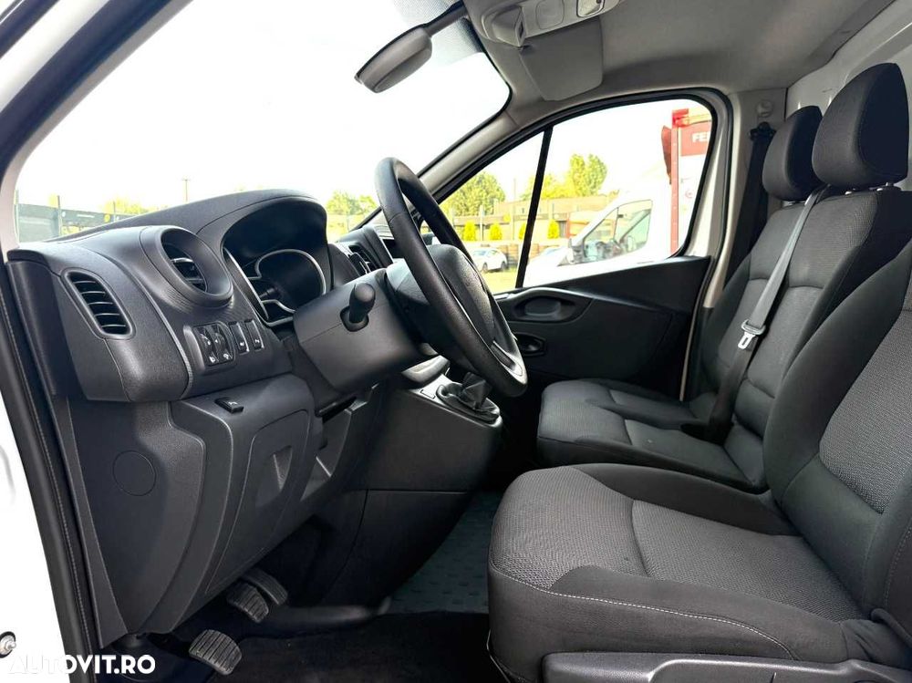 Renault TRAFIC L2H1 - 18
