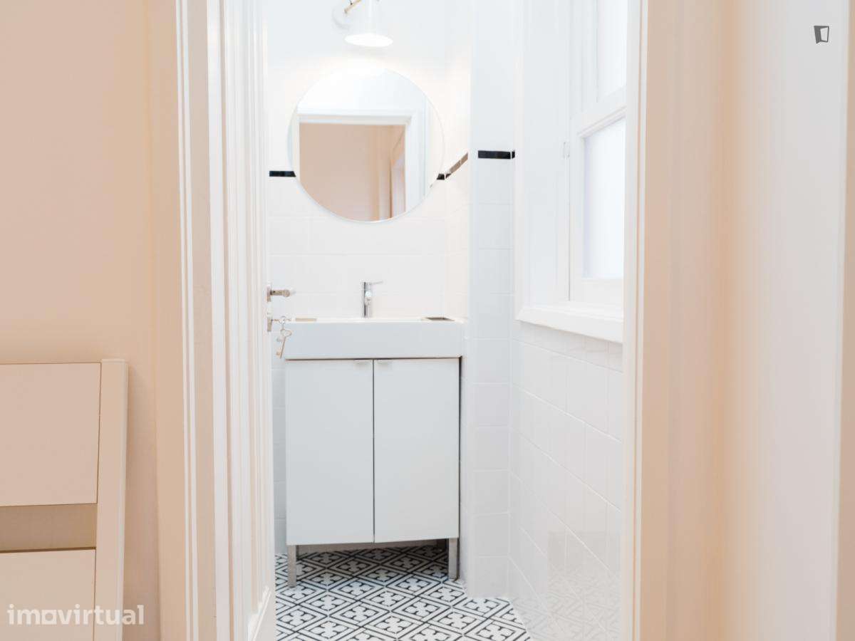 Quarto - localizado em Cedofeita Porto - Grande imagem: 5/39