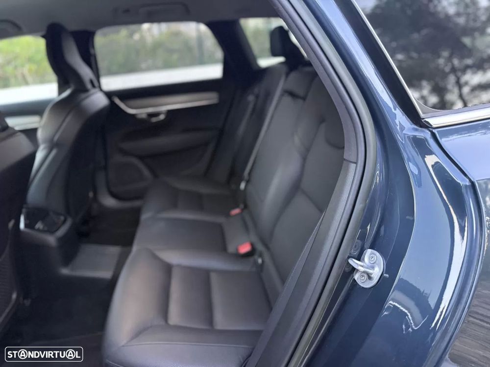 Volvo V90 2.0 T6 PHEV Inscription AWD - 12