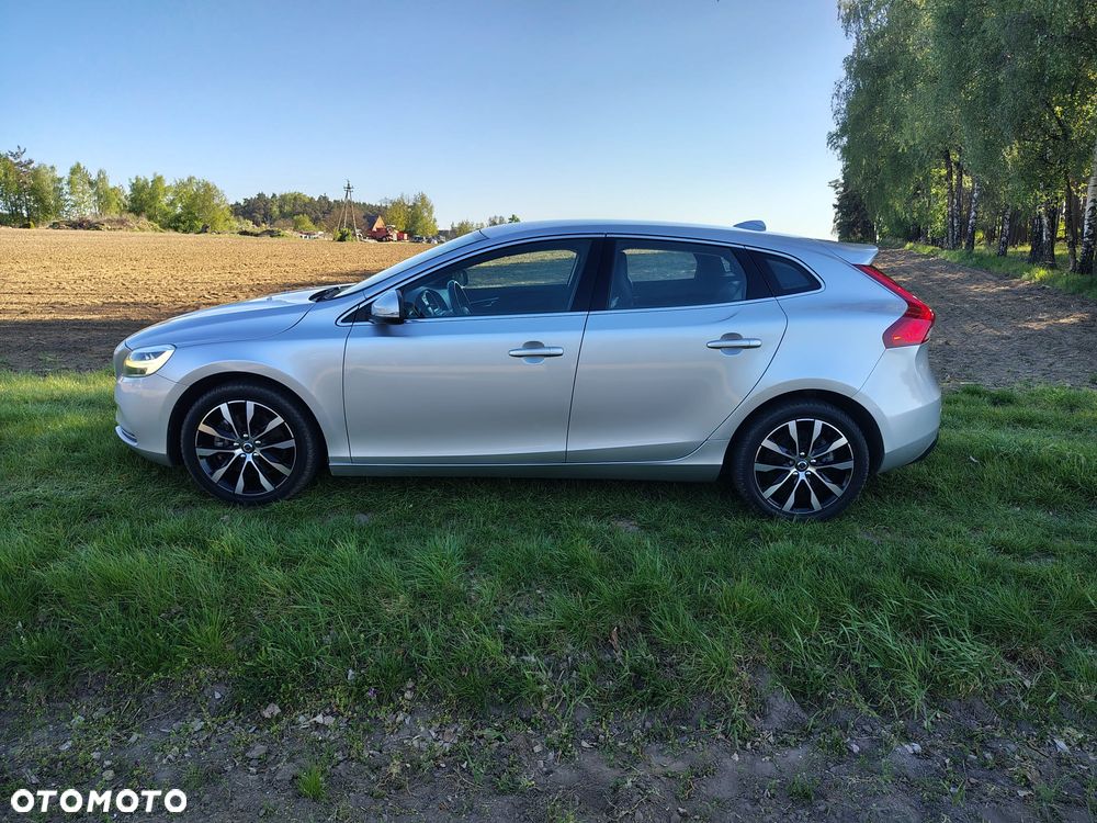 Volvo V40 T3 Geartronic Inscription - 2