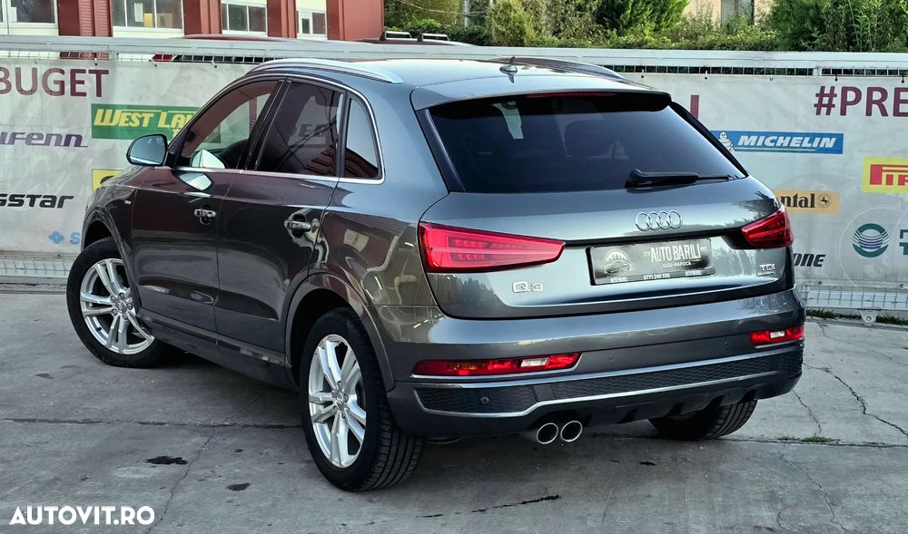 Audi Q3 2.0 TDI Quattro S tronic sport - 11