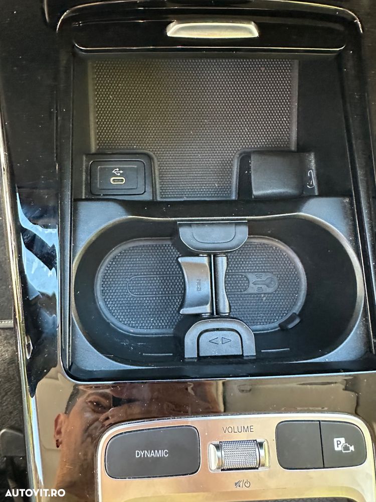 Mercedes-Benz A 250 e 8G-DCT - 12