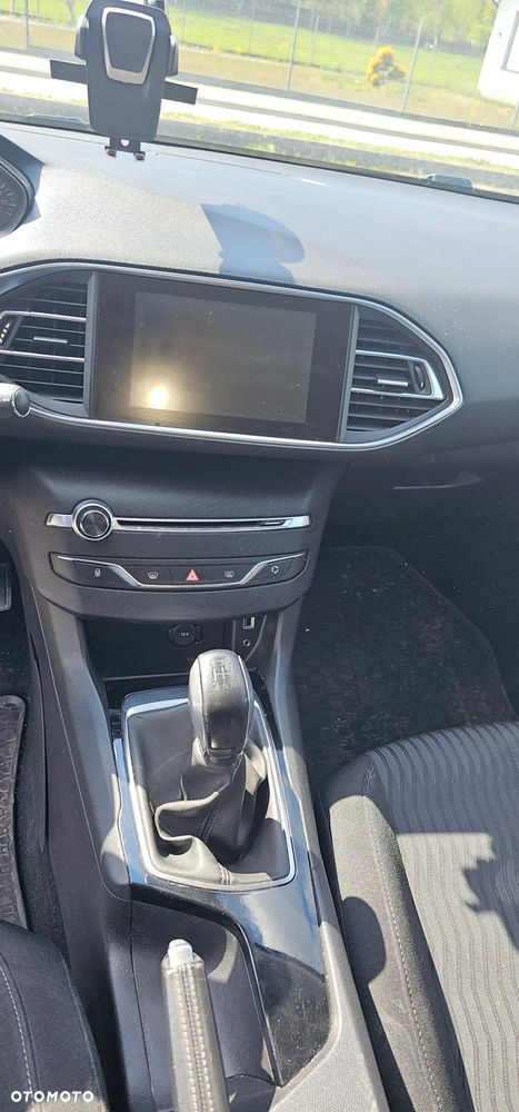 Peugeot 308 1.6 HDi Trendy - 10