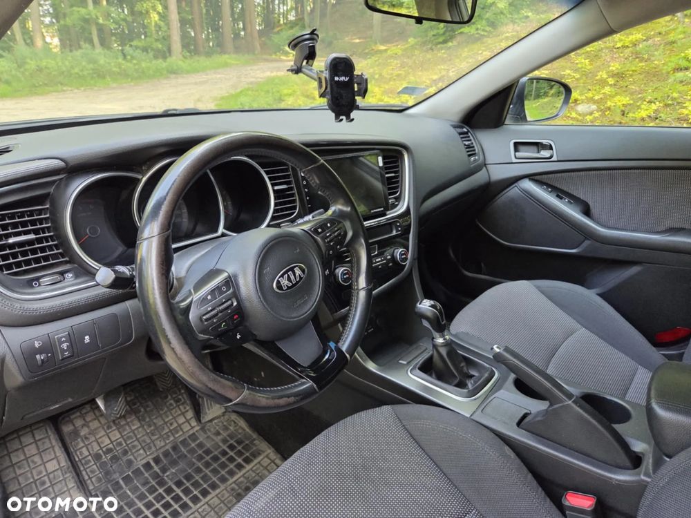 Kia Optima - 2