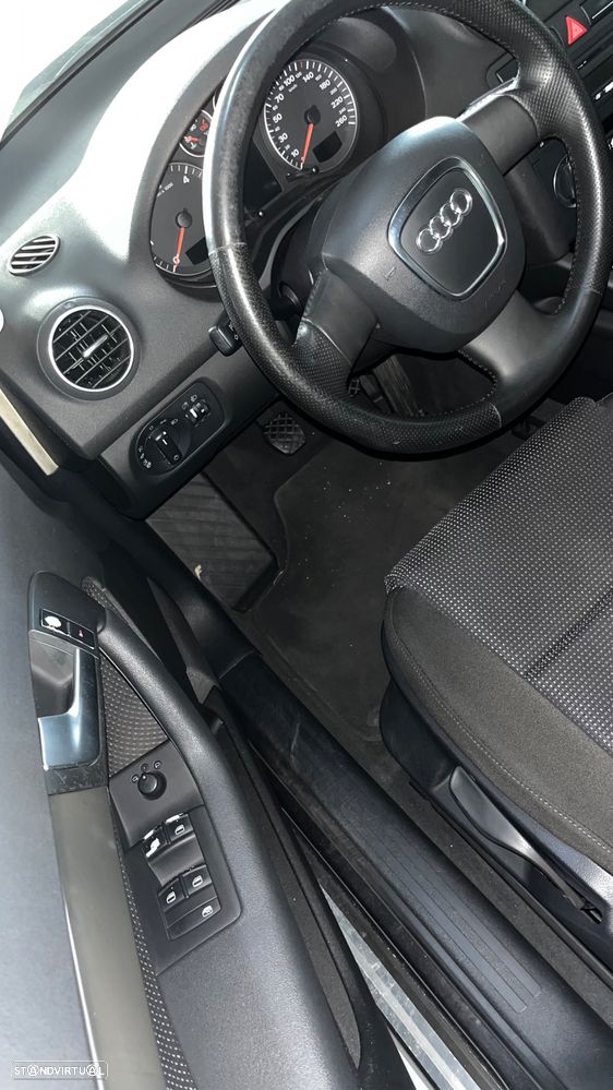 Audi A3 Sportback 2.0 TDi Sport - 5