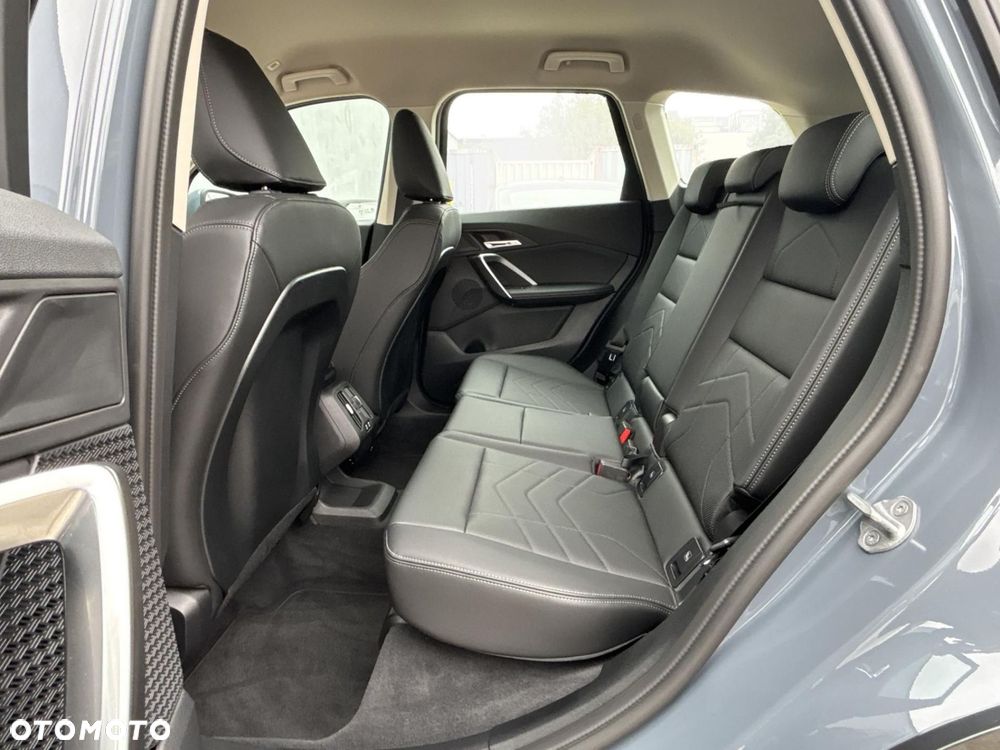 BMW X1 - 15