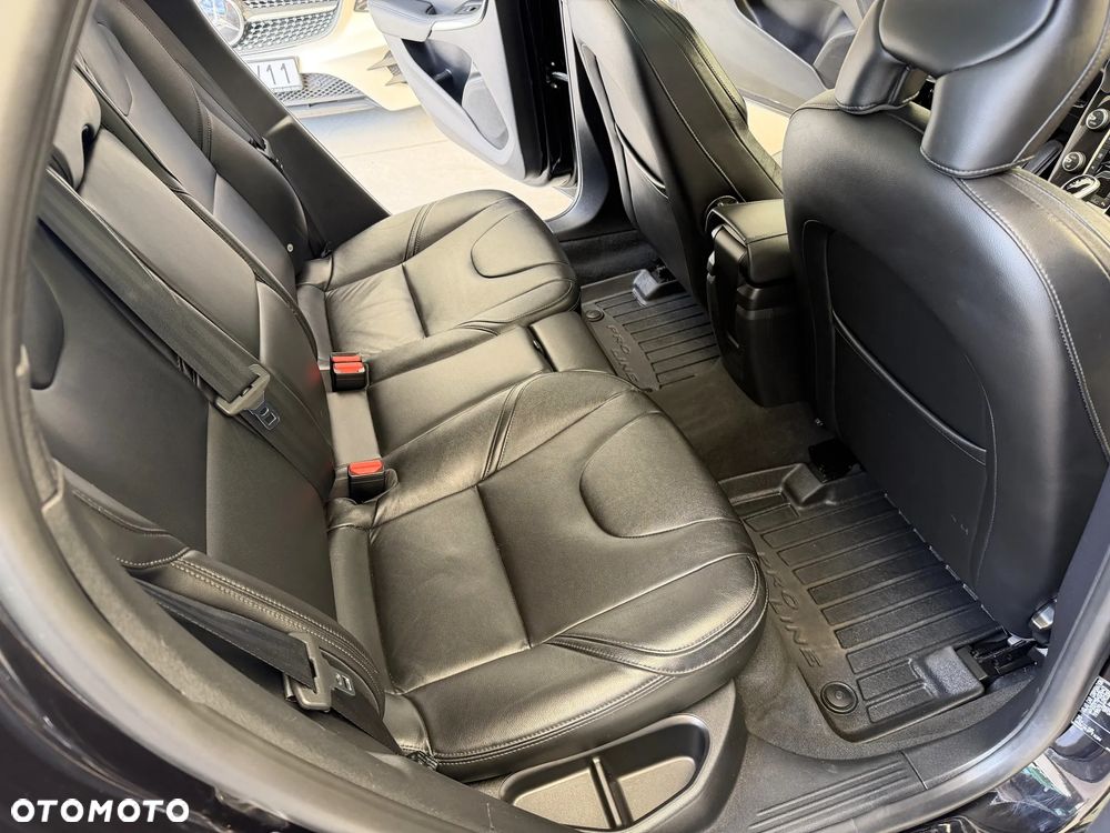 Volvo V40 D3 Drive-E Summum - 9