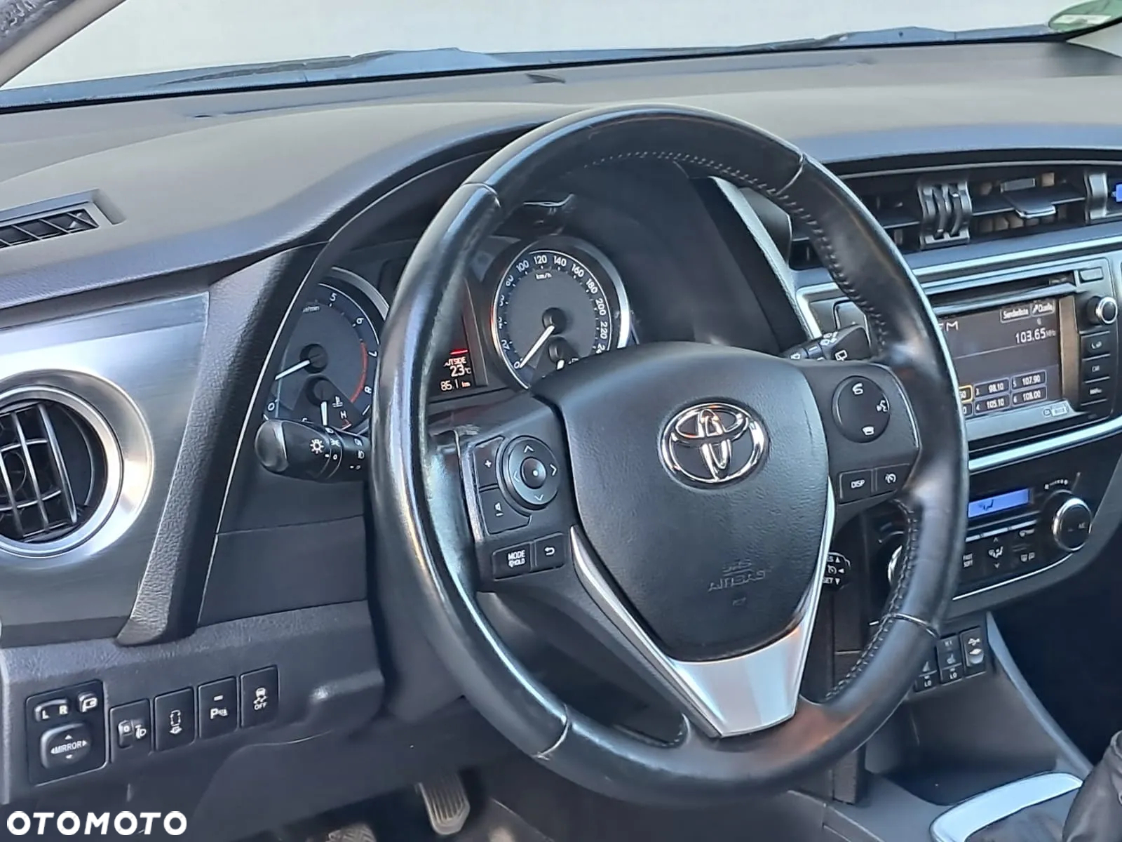 Toyota Auris 1.6 Valvematic START Edition - 18