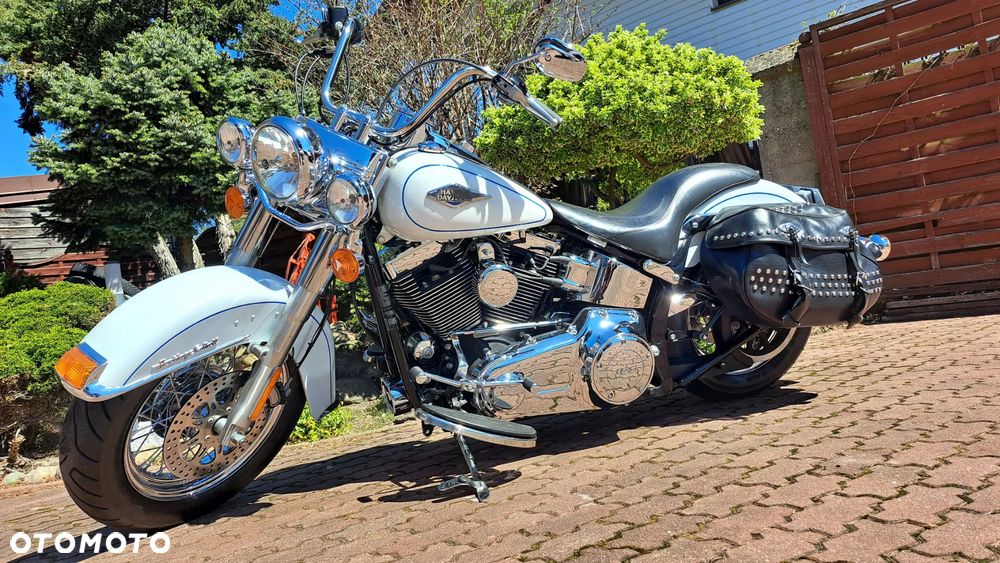 Harley-Davidson Softail Heritage Classic - 12