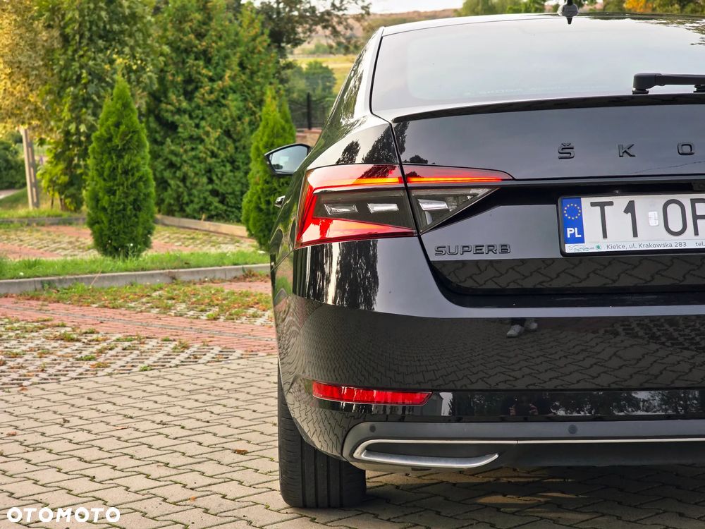 Skoda Superb 2.0 TSI Sportline DSG - 11