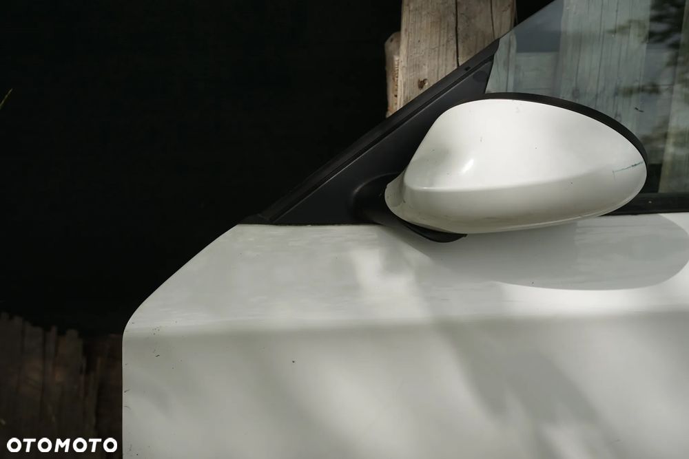 Drzwi przód przednie lewe BMW seria 1 E81 3D Alpineweiss 3 300 - 2