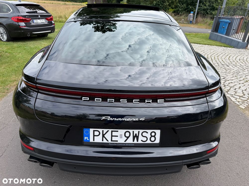 Porsche Panamera 4 - 10