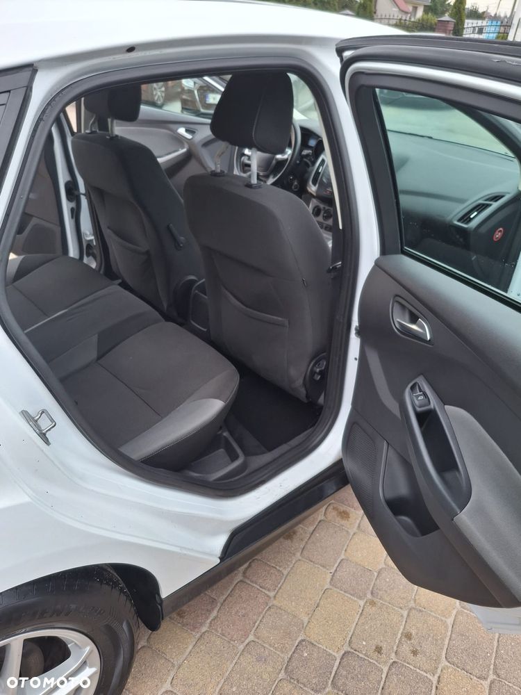 Ford Focus 1.6 TDCi Ambiente - 15