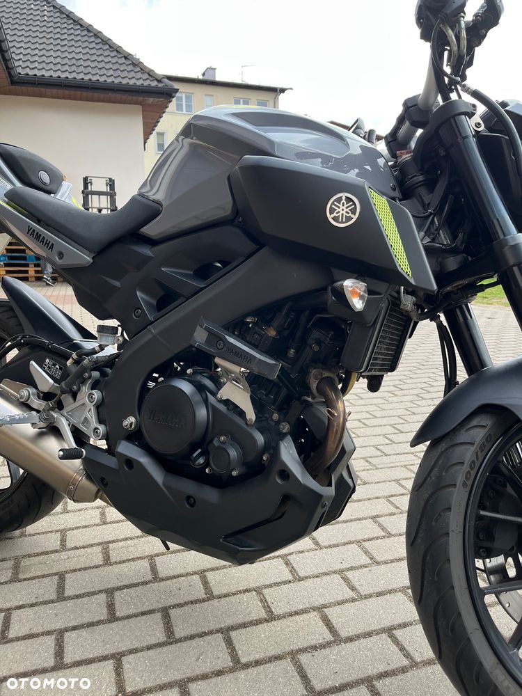 Yamaha MT - 5