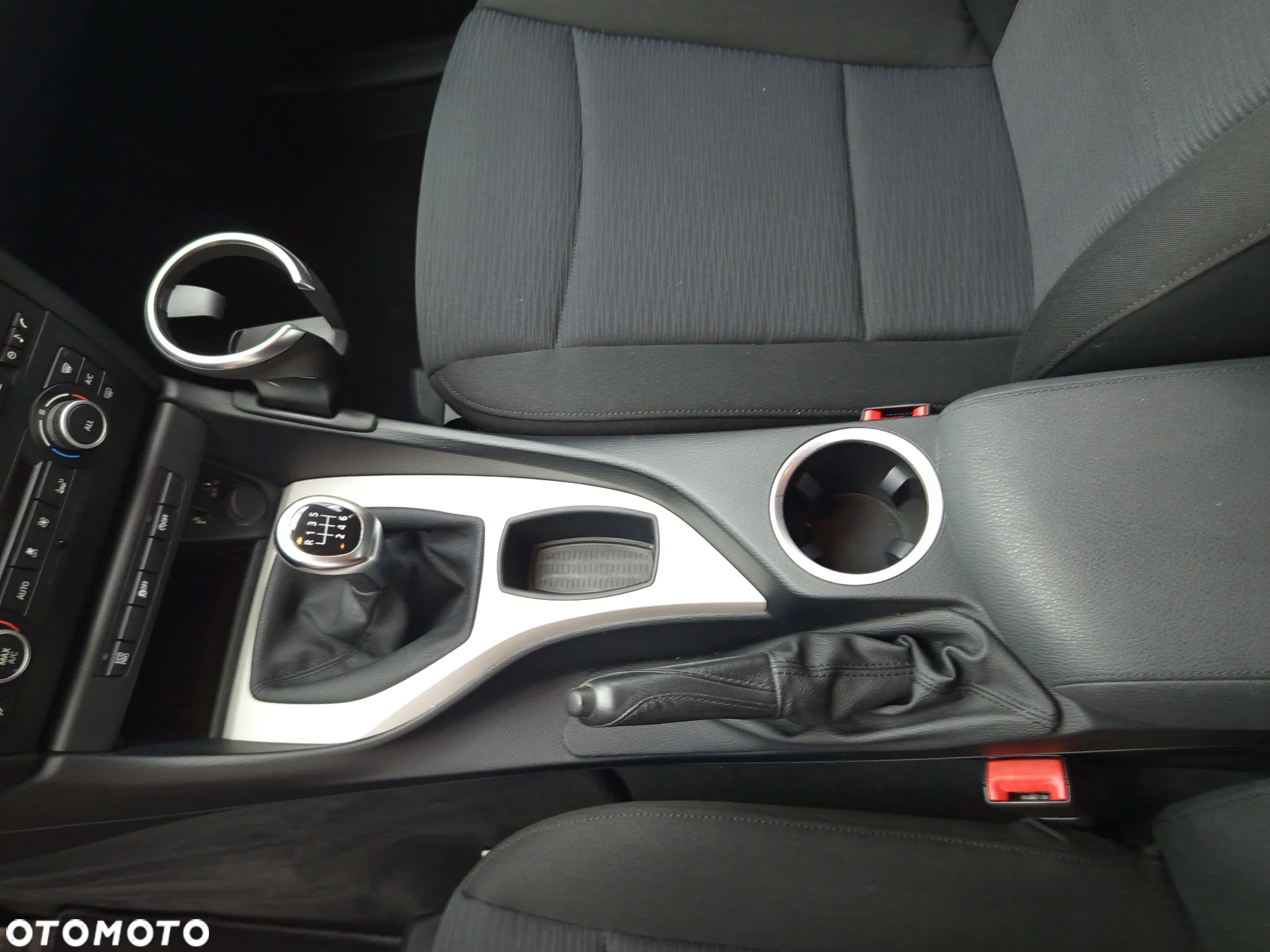 BMW X1 - 28
