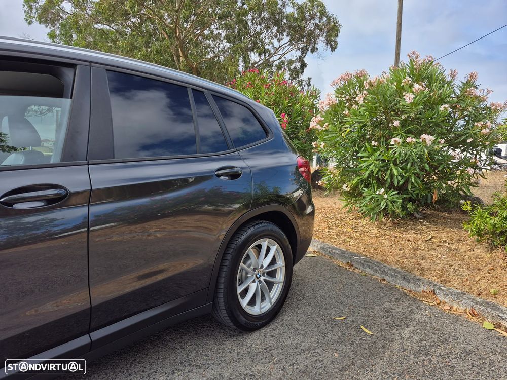 BMW X3 18 d sDrive Auto - 10