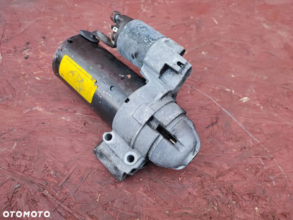 BMW E81 / E82 / E83 LCI / E84 / E87 LCI / E88 / E90 / E90 LCI / E91 / E91 LCI / E92 / E92 LCI / E93 / E93 LCI. ORYGINALNY ROZRUSZNIK DO SILNIKA N47 / N57 / ( 1.8D / 2.0D / 2.5D / 3.0D )  O NR: 7 811 601 / 7 804 138 / 8 511 746 OEM. SPRAWNY W 100%. - 2