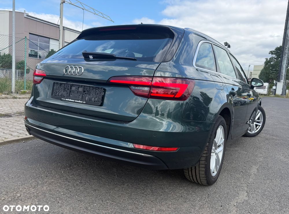 Audi A4 Avant 2.0 TDI ultra S tronic sport - 11