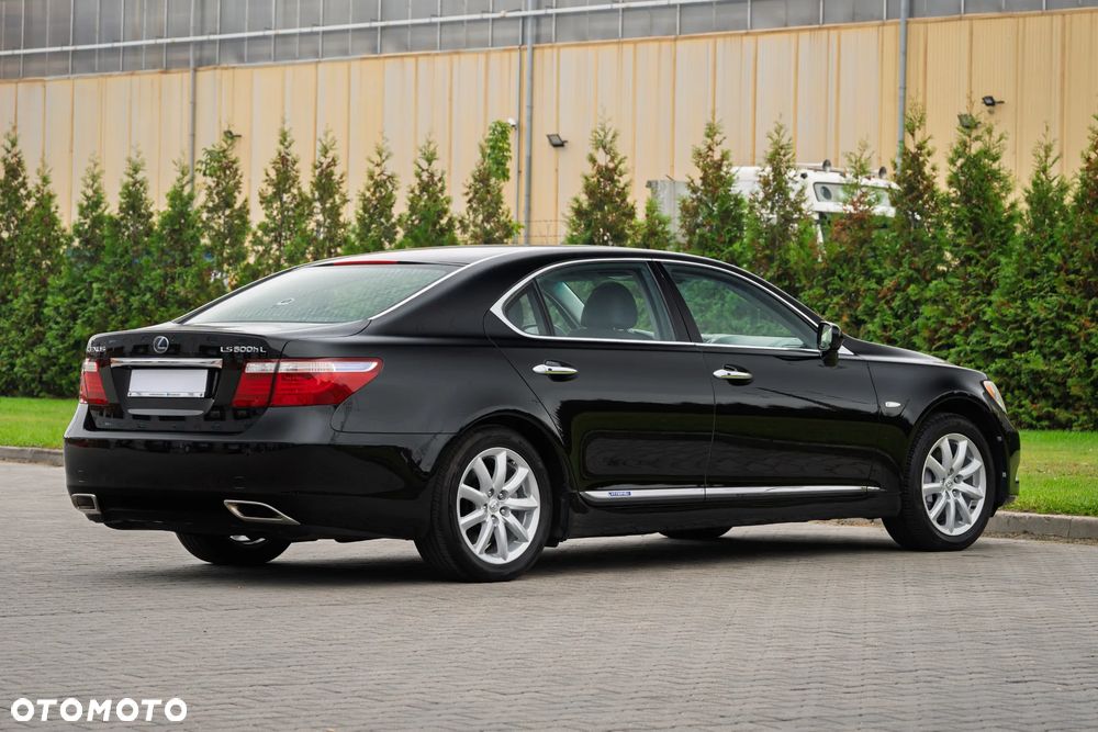 Lexus Ls 2009 photo 3