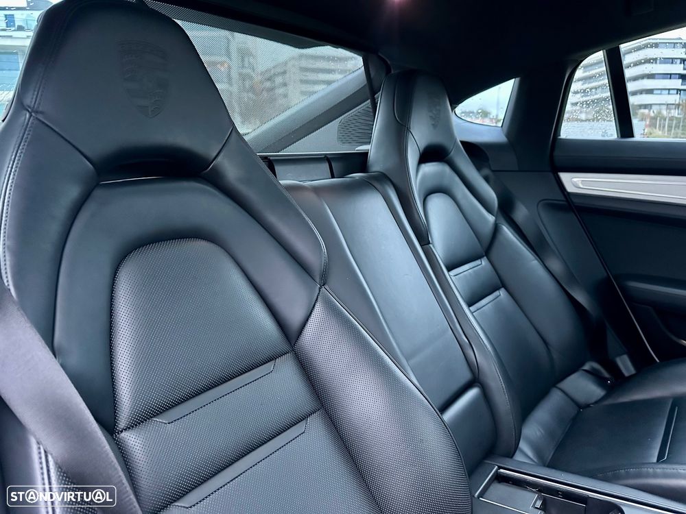 Porsche Panamera 4 S - 20