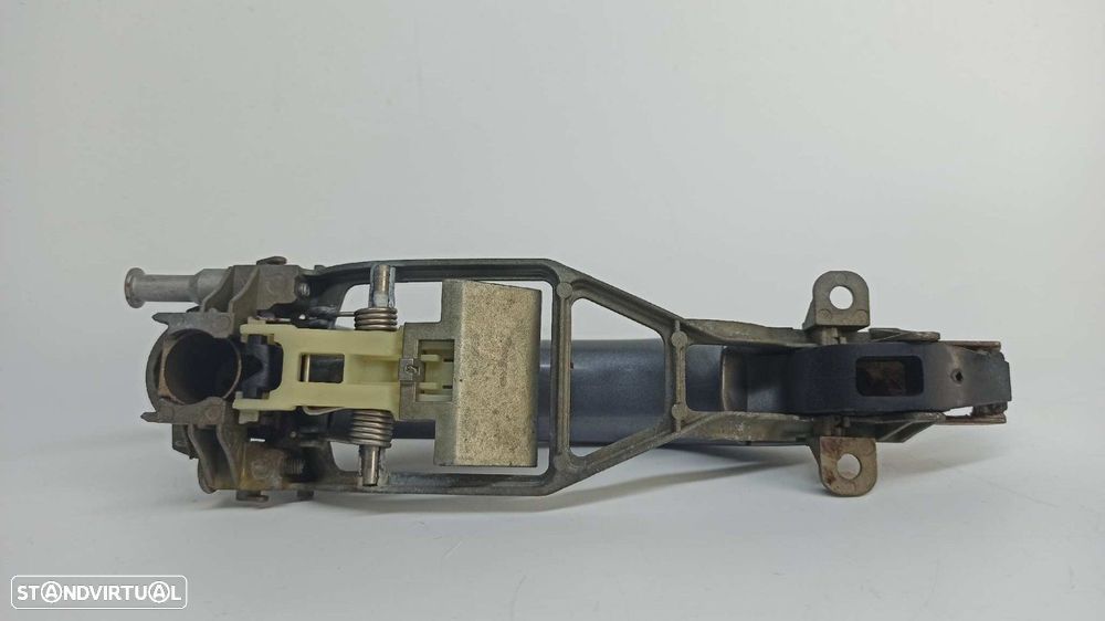 PUXADOR EXTERIOR TRASEIRO ESQUERDO VOLKSWAGEN TOUAREG (7LA) TDI R5 - 4