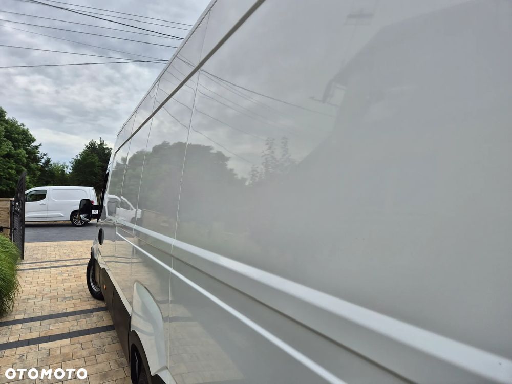 Iveco DAILY 35S18 HIMATIC 3.0 SPROWADZAONY KLIMA MAXI L4H2 - 7