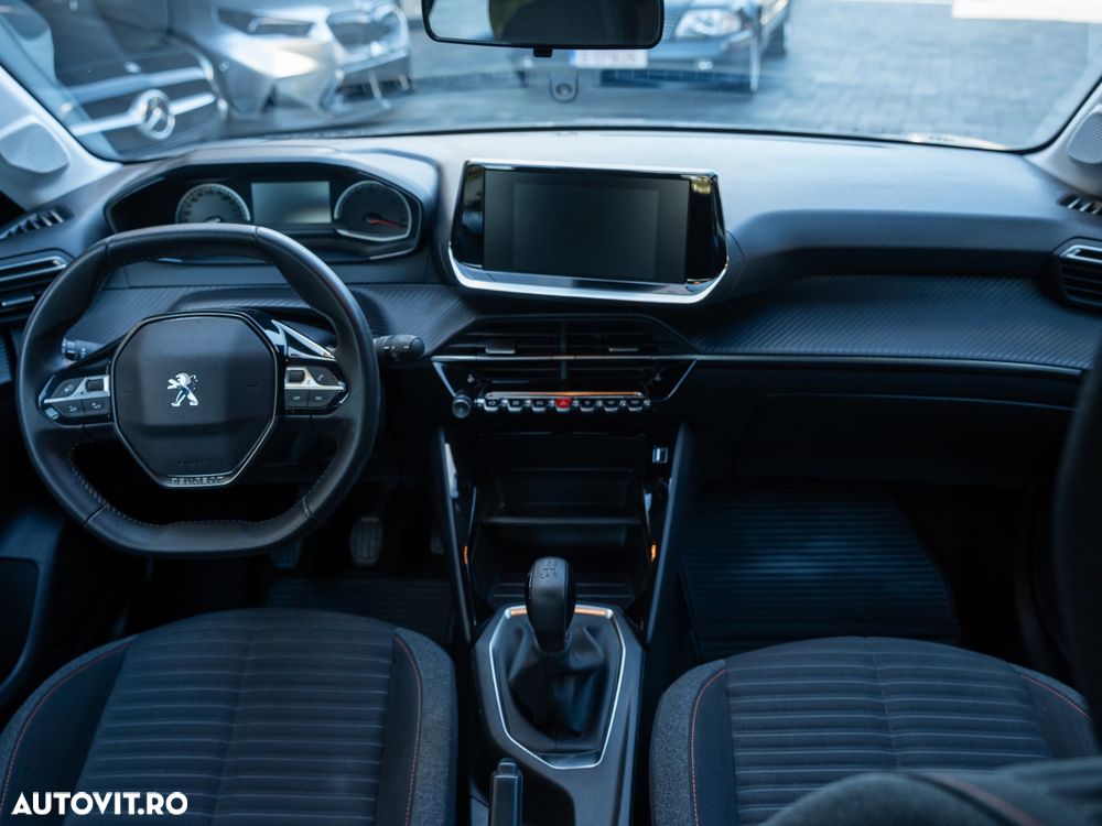 Peugeot 208 1.2L PureTech 75 S&S BVM5 Style - 25