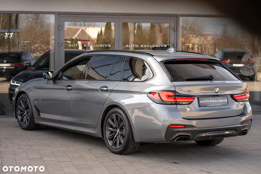BMW Seria 5 530d xDrive M Sport Edition - 23