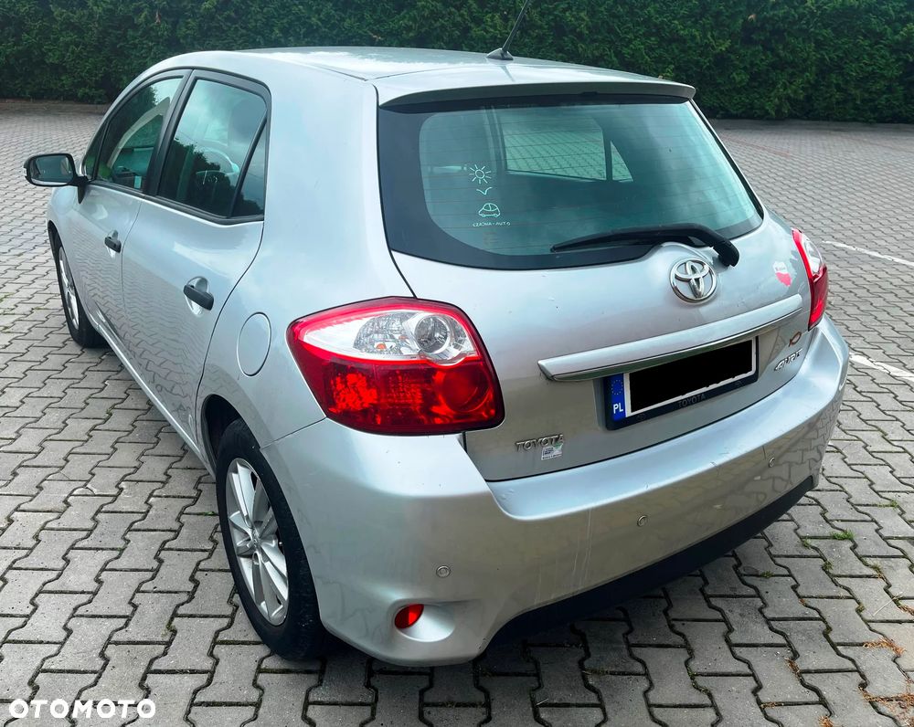 Toyota Auris 1.4 D-4D Premium - 6