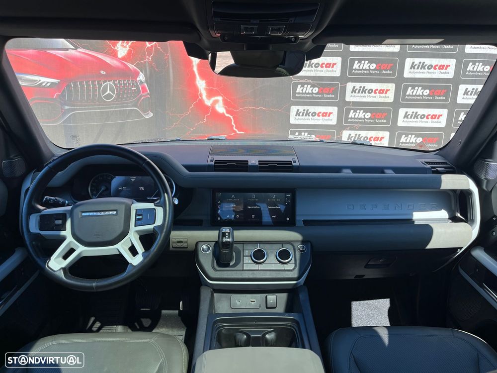 Land Rover Defender 2.0 P400e 110 AWD SE - 28