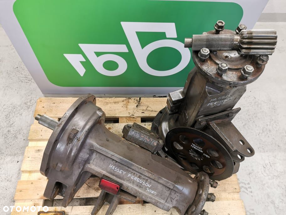 Reduktor Massey Ferguson 3090 {Tylna lewa 3382023} - 4